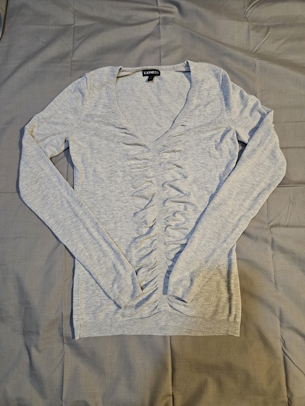 Express Light Gray Ruched V-Neck Long Sleeve Top